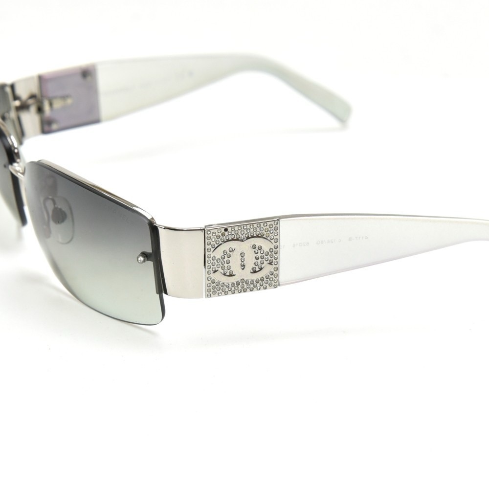 CHANEL Cream Preowned  Sunglasses AS IS Flaws